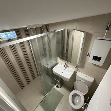 Ana Apartment